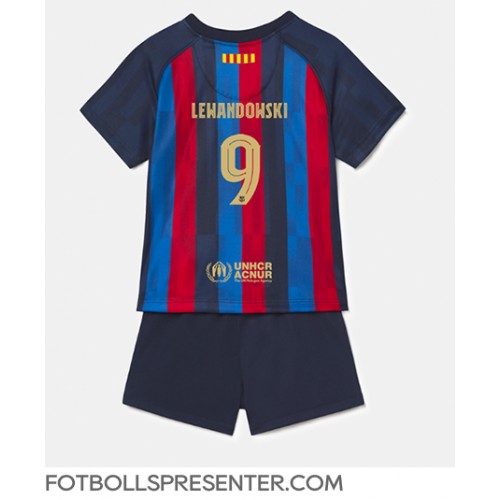 Barcelona Robert Lewandowski #9 Hemmatröja Barn 2022-23 Kortärmad (+ korta byxor)
